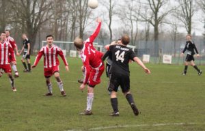 Kreisliga Stade: Tabellenführer hat viel Glück bei Punkteteilung